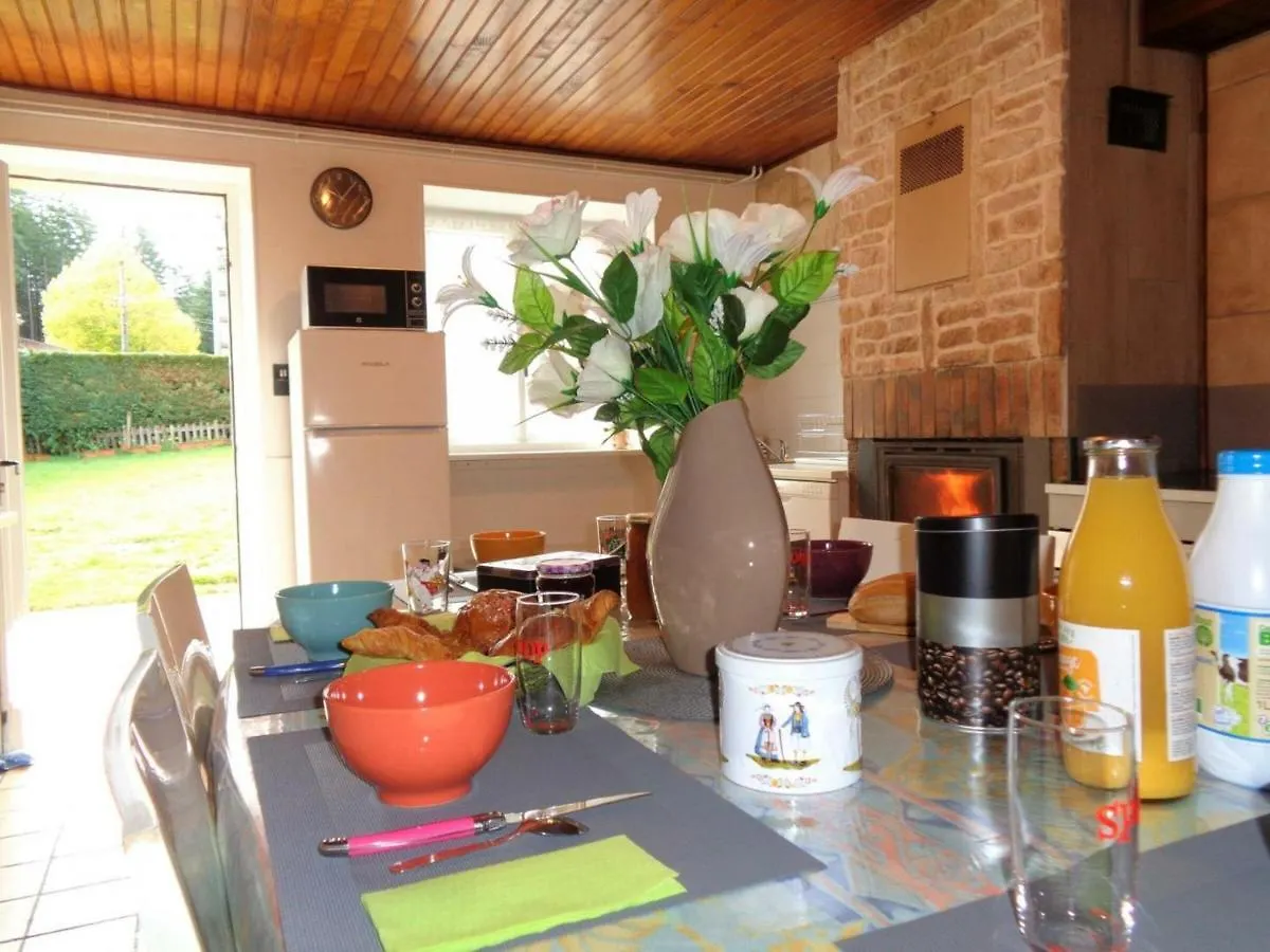Semesterbostad Gite 110M²: 3 Ch, Terrasse, Jardin, Animaux Acceptes, Wifi, Charges Incluses, Draps Fournis - Fr-1-496-248 Saint-Jean-la-Vetre