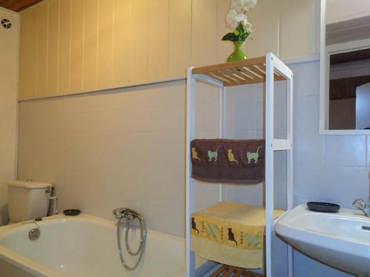 Gite 110M²: 3 Ch, Terrasse, Jardin, Animaux Acceptes, Wifi, Charges Incluses, Draps Fournis - Fr-1-496-248 Saint-Jean-la-Vetre France